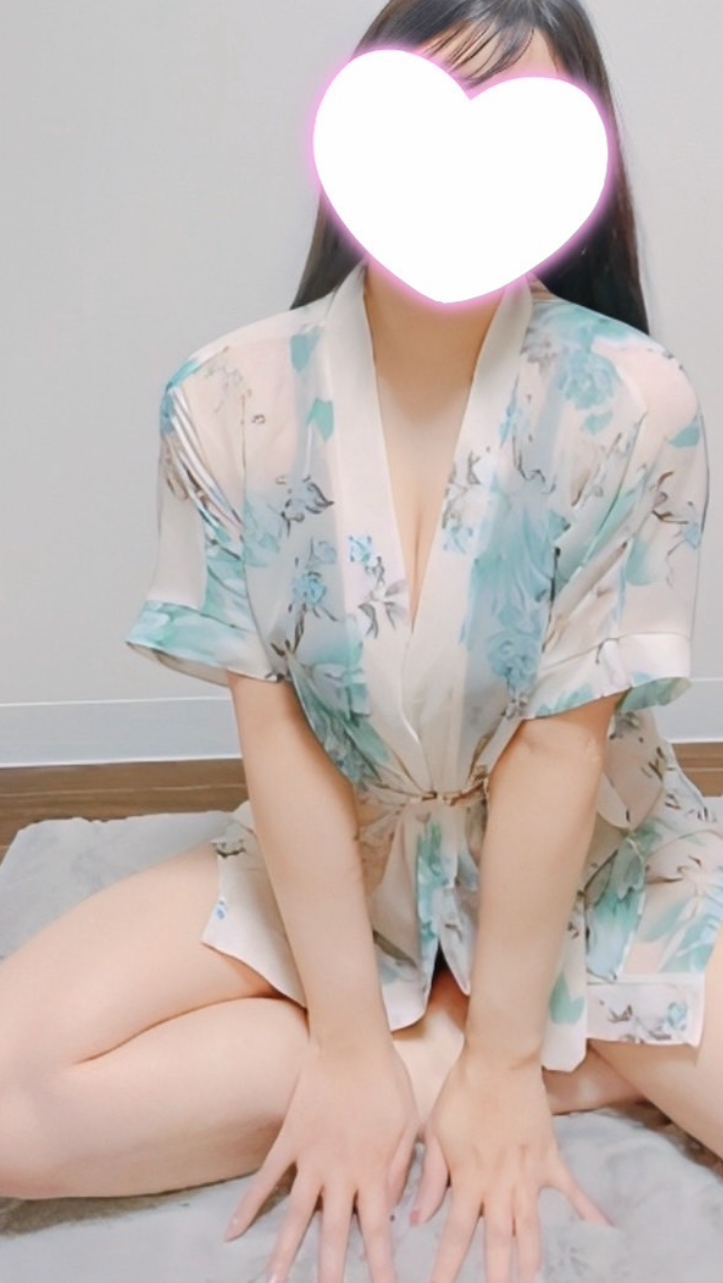 芽衣(メイ)